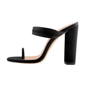 Only Maker Strappy Block Heel Sandals – Black in Size 45